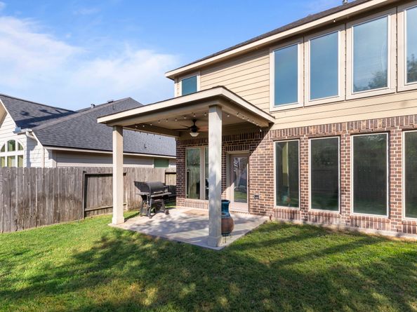 1419 Laura Hills Lane, Spring TX 77386