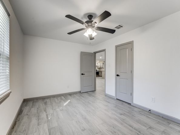 8225 Carolwood Drive, Houston TX 77028