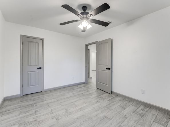 8225 Carolwood Drive, Houston TX 77028