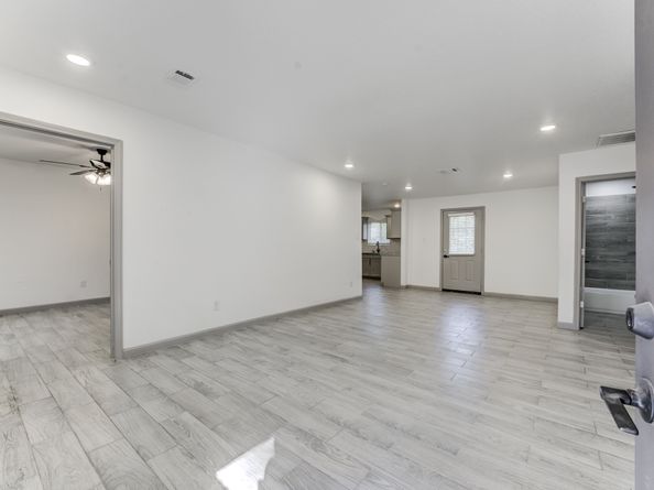 8225 Carolwood Drive, Houston TX 77028