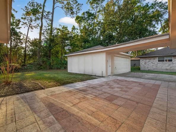 2158 Little Cedar Drive, Houston TX 77339