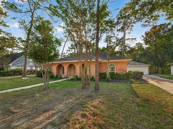 2158 Little Cedar Drive, Houston TX 77339