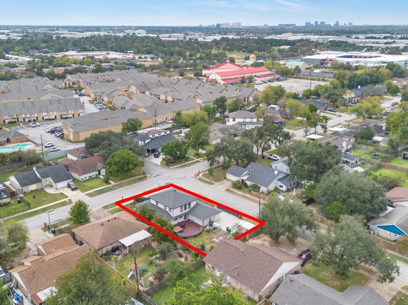 10514 Emnora Lane, Houston TX 77043