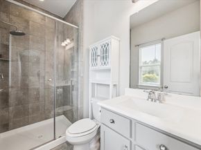 10822 Kyler Oaks Place Place, Houston TX 77043