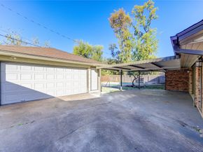 8826 Rowan Lane, Houston TX 77036