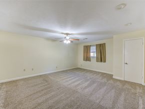 8826 Rowan Lane, Houston TX 77036