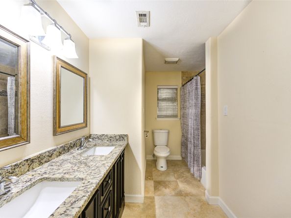 8826 Rowan Lane, Houston TX 77036