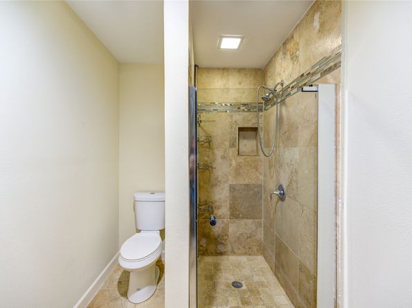 8826 Rowan Lane, Houston TX 77036