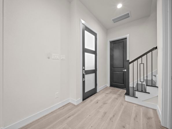 4527 Davenport Street, Houston TX 77051