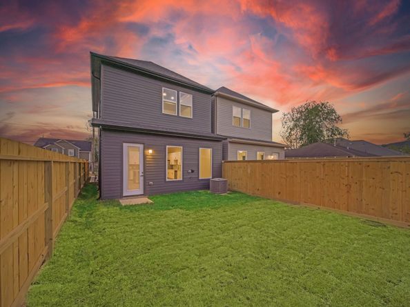 4527 Davenport Street, Houston TX 77051