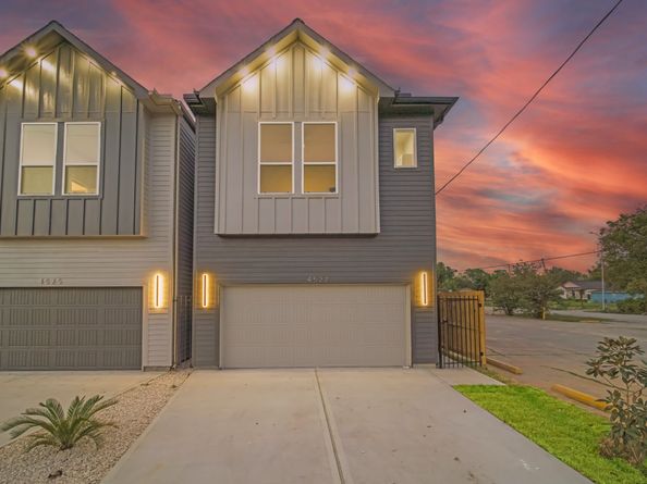 4527 Davenport Street, Houston TX 77051