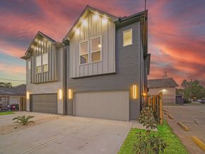 4527 Davenport Street, Houston TX 77051