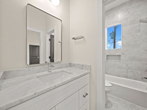 4527 Davenport Street, Houston TX 77051