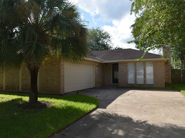 16627 Gaeldom Lane, Houston TX 77084