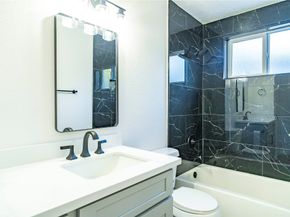 10907 Sharpview Drive, Houston TX 77072