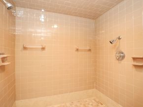 6000 Sugar Hill Drive 9, Houston TX 77057