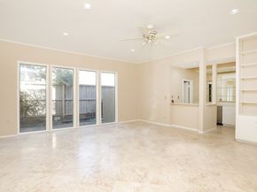 6000 Sugar Hill Drive 9, Houston TX 77057