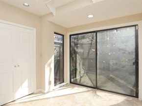 6000 Sugar Hill Drive 9, Houston TX 77057