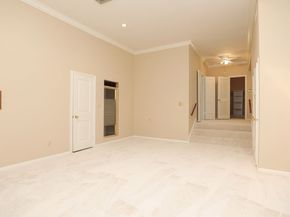 6000 Sugar Hill Drive 9, Houston TX 77057