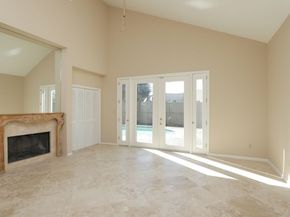 6000 Sugar Hill Drive 9, Houston TX 77057