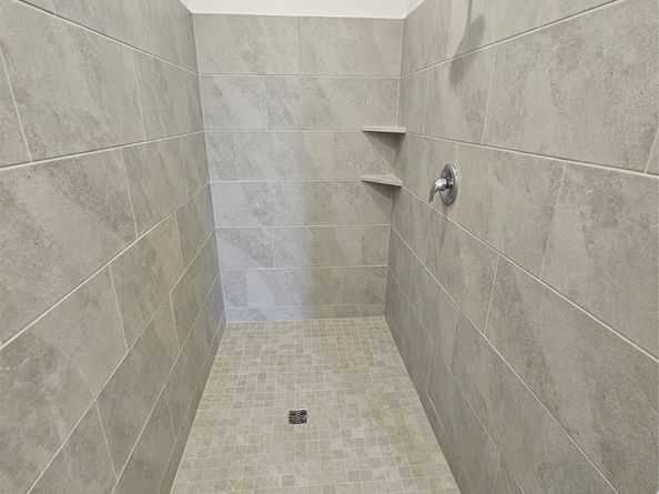 16088 Tallis Drive, Conroe TX 77303