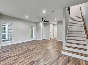 235 Hahlo Street, Houston TX 77020