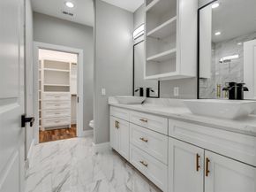 235 Hahlo Street, Houston TX 77020