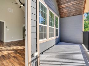 235 Hahlo Street, Houston TX 77020
