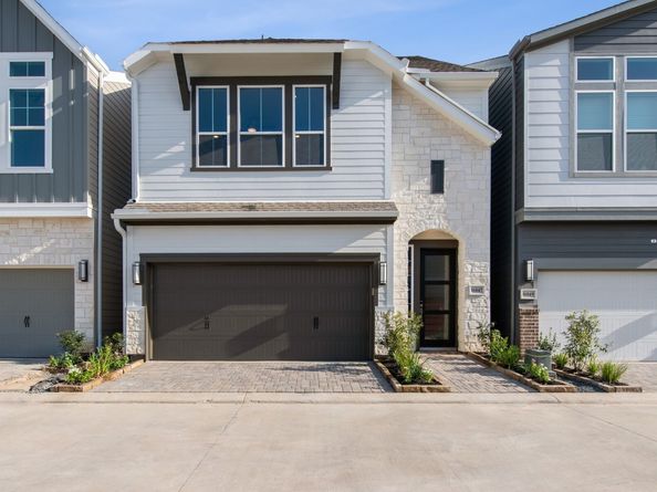 16047 Hayes Park Drive, Houston TX 77079