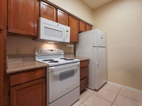 8055 Cambridge Street 15, Houston TX 77054