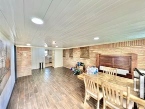 4913 W 43rd Street, Houston TX 77092