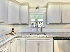 4913 W 43rd Street, Houston TX 77092