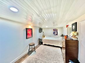 4913 W 43rd Street, Houston TX 77092