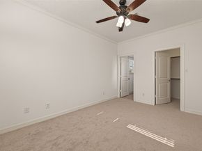 1002 W 22nd Street, Houston TX 77008