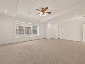 1002 W 22nd Street, Houston TX 77008