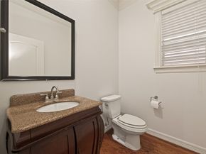 1002 W 22nd Street, Houston TX 77008