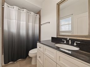 1002 W 22nd Street, Houston TX 77008