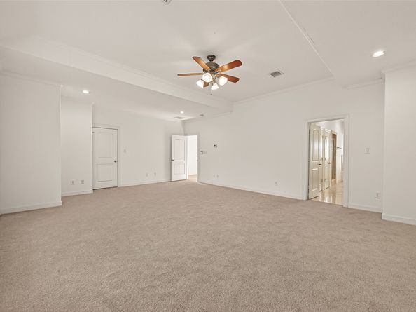 1002 W 22nd Street, Houston TX 77008