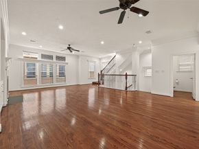 1002 W 22nd Street, Houston TX 77008