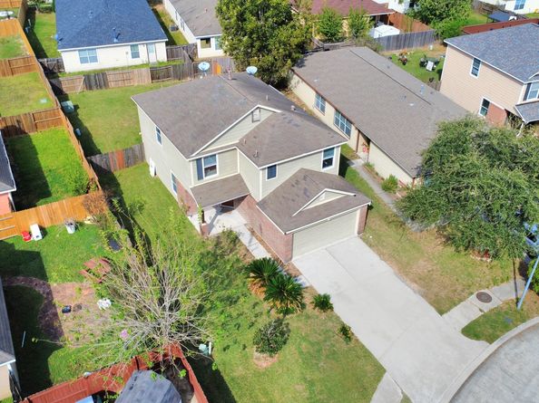 611 Remwick Drive, Houston TX 77073