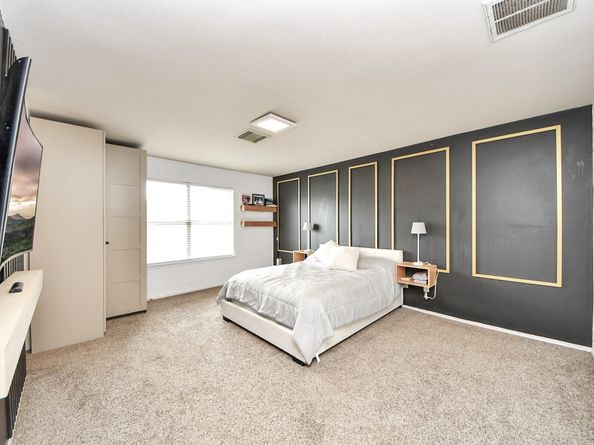 611 Remwick Drive, Houston TX 77073