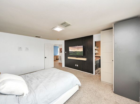 611 Remwick Drive, Houston TX 77073