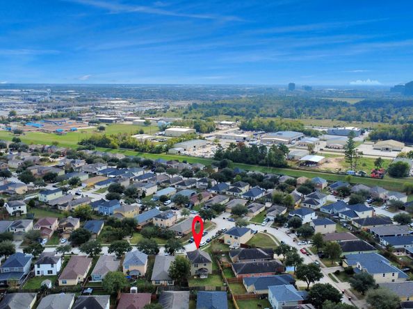 611 Remwick Drive, Houston TX 77073