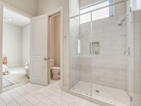 1004 California Street 203, Houston TX 77006