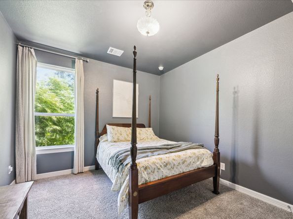 1502 Upland Glen Way, Houston TX 77043