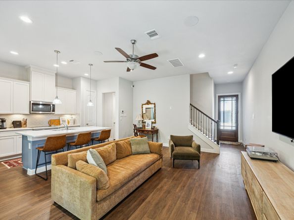 1502 Upland Glen Way, Houston TX 77043