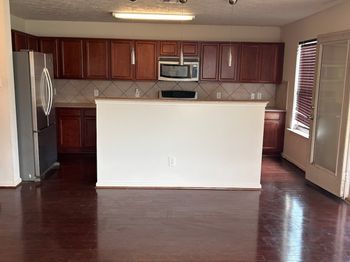 4102 Autumn View Drive