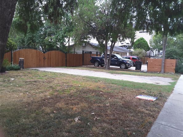 2132 Blalock Road, Houston TX 77080