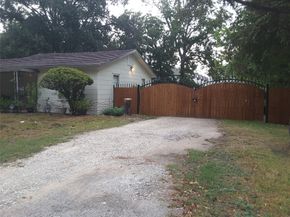 2132 Blalock Road, Houston TX 77080