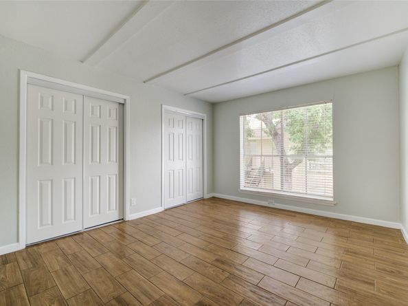 6200 W Tidwell Road 2608, Houston TX 77092